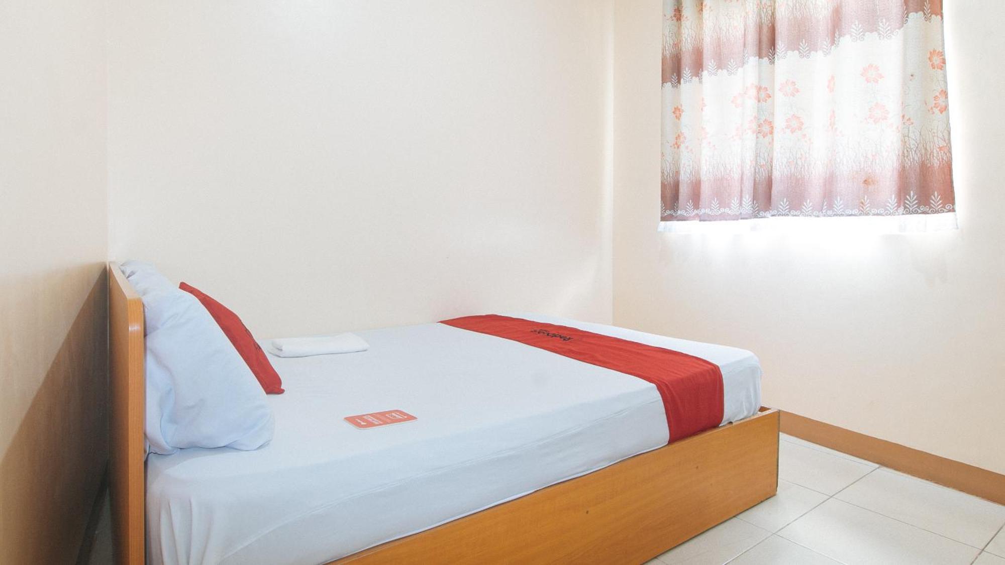 Reddoorz @ Asiana Pension Inn Mandawe Extérieur photo